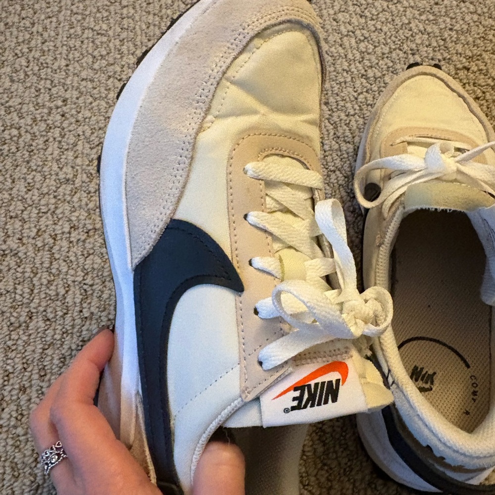 Nike waffle debut shoe - Picture 5 of 5